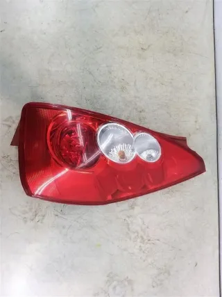 2005-2010 Фонарь задний правый Mazda 5 1 Арт e11898732, вид 1