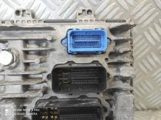 55491600 Блок управления двигателем Opel Astra J Арт e11893438, вид 2