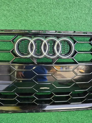 8W0853651EB Решетка радиатора Audi A4 B9 Арт e11889906, вид 3