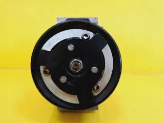 1K0820859F Компрессор кондиционера Volkswagen Golf 5 Арт e11889498, вид 3