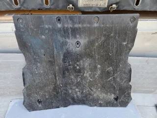 149915100C Декоративная крышка двигателя Tesla model 3 Арт e11889460, вид 1