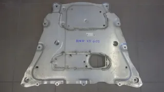 6862071 33106862071 Декоративная крышка двигателя BMW XM g09 Арт e11888131, вид 1