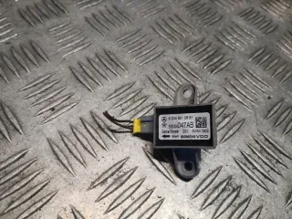 2048210651 Датчик удара Mercedes C W204 Арт e11883119, вид 1