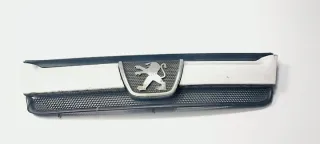 1304703070 Решетка радиатора Peugeot Boxer 2 Арт e11873271, вид 1