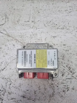 1031643-00-b Блок AirBag Tesla model S Арт e11860317, вид 3