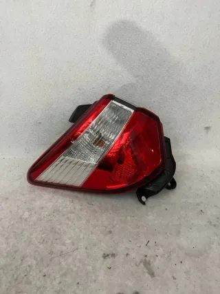 0D-204 Фонарь задний правый Toyota Yaris 3 Арт e11855939, вид 1
