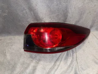  Фонарь задний правый Mazda 6 3 Арт e11855433, вид 1