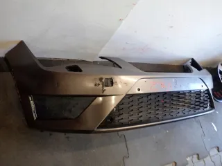 5F0807221M Бампер передний Seat Leon 3 Арт e11852048, вид 2