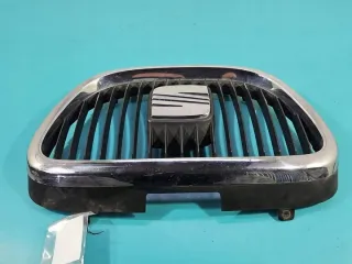 Решетка радиатора Seat Toledo 3 2004г. IMPRK1449427, 5P0853654 - Фото 3