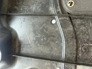 56410SJ030 Декоративная крышка двигателя Subaru Forester SJ Арт e11845954, вид 6