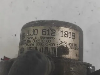 1J0612181B Насос вакуумный Volkswagen Passat B6 Арт e11841141, вид 3