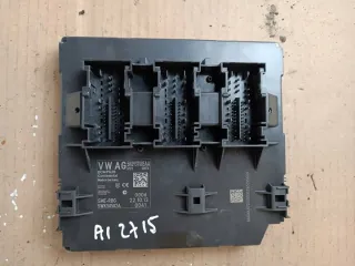 5K0937085AA Блок предохранителей Volkswagen Caddy 3 Арт e11831111, вид 1