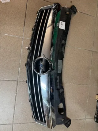 Skaka…o2xxas Решетка радиатора Opel Astra H Арт e11826078, вид 1