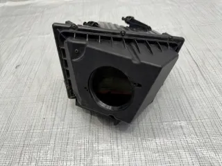 GJ32-9600-AD Корпус воздушного фильтра Jaguar E-PACE Арт e11822178, вид 2