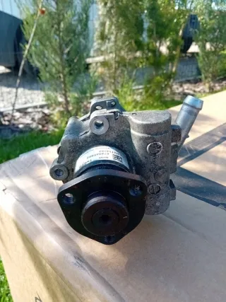 678045902 LH2114302 Насос гидроусилителя руля BMW X1 E84 Арт e11820046, вид 2