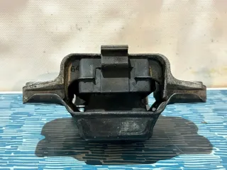 1K0199555L Подушка крепления КПП Seat Leon 2 Арт e11814849, вид 2