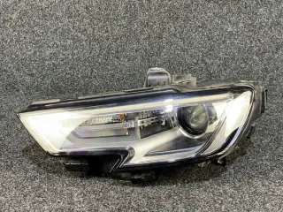 8V0941005E Фара левая Audi A3 8V Арт e11812735, вид 1