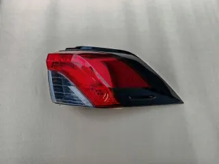 8155042230 Фонарь задний правый Toyota Rav 4 5 Арт e11812266, вид 1