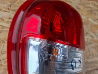 89050366 Фонарь задний правый Nissan Micra K13 Арт e11811445, вид 2