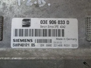 03E906033D Блок управления двигателем Seat Ibiza 3 Арт e11803757, вид 4
