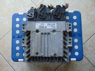 S180153104A 237102426R Блок управления двигателем Renault Megane 4 Арт e11803637, вид 4
