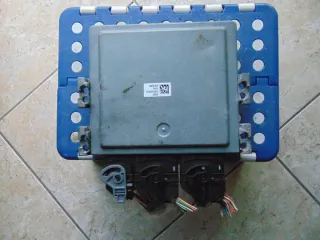 S180153104A 237102426R Блок управления двигателем Renault Megane 4 Арт e11803637, вид 5