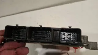 237100875R Блок управления двигателем Renault Clio 3 Арт e11803575, вид 3