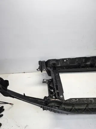8P0805594C Передняя панель крепления облицовки (телевизор) Audi A3 8P Арт e11800604, вид 10