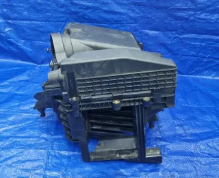 A6070900101 Корпус воздушного фильтра Mercedes A W176 Арт e11798758, вид 3