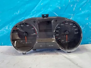 6J0920800K Щиток приборов (приборная панель) Seat Ibiza 5 Арт e11796069, вид 1