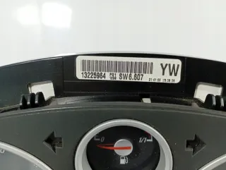 13225964 M1S1010003264 Щиток приборов (приборная панель) Opel Astra H Арт e11795347, вид 5