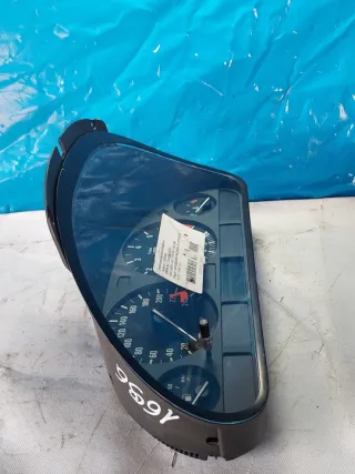 62118381195 Щиток приборов (приборная панель) BMW 3 E30 Арт e11792888, вид 7