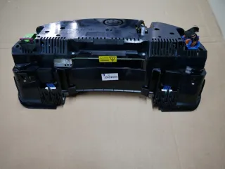 8E0920932A Щиток приборов (приборная панель) Audi A4 B7 Арт e11791350, вид 4