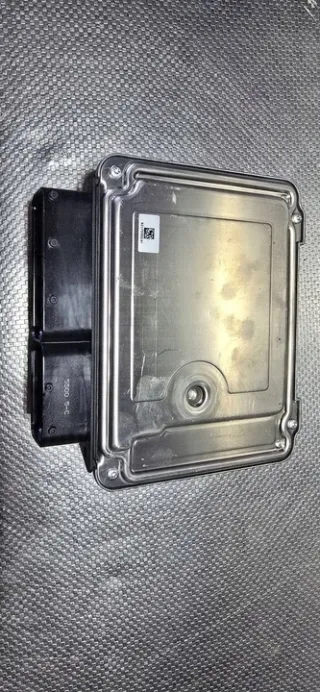 03L906018MQ Блок управления двигателем Audi Q5 1 Арт e11789490, вид 3