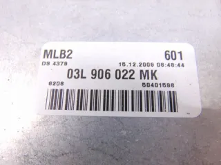 03L906022MK Блок управления двигателем Audi A4 B8 Арт e11789353, вид 3