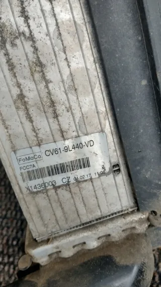 CV61-9L440-VD Интеркулер Ford Focus 3 Арт e11787403, вид 2