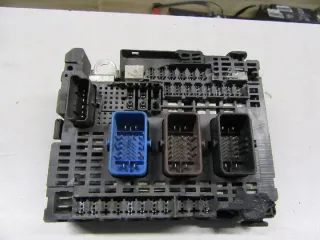 9810296080 bsm-z02-019810296080 Блок предохранителей Peugeot 2008 Арт e11780216, вид 1