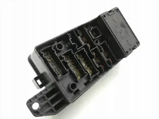 Блок предохранителей MINI Cooper R50 Арт e11779898, вид 4