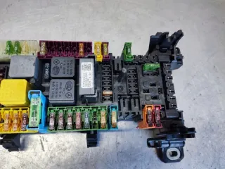 A2465400340 Блок предохранителей Mercedes A W176 Арт e11779605, вид 6