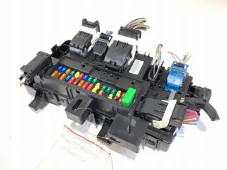 FR3T-15604-BH LORK-551-115865 Блок предохранителей Ford Mustang 6 Арт e11779249, вид 1