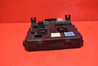 21676159-4 Блок предохранителей Citroen C5 1 Арт e11779092, вид 4