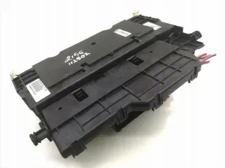 8364542 Блок предохранителей BMW X3 E83 Арт e11778947, вид 3