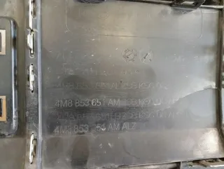 4M8853651AL 4M8853651AM Решетка радиатора Audi Q8 Арт e11775943, вид 8