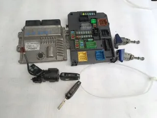 9804828580 9806687880 Блок управления двигателем Peugeot 308 2 Арт e11770535, вид 1
