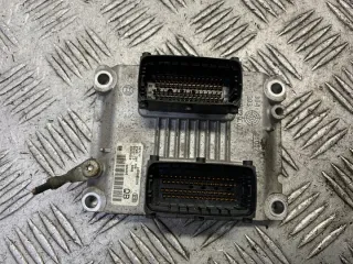 24420558 0261207720 Блок управления двигателем Opel Corsa C Арт e11770459, вид 1