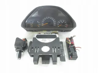 a1111530679 Блок управления двигателем Mercedes E W210 Арт e11770119, вид 1