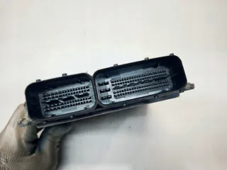 03L906023M Блок управления двигателем Audi A3 8P Арт e11768456, вид 4