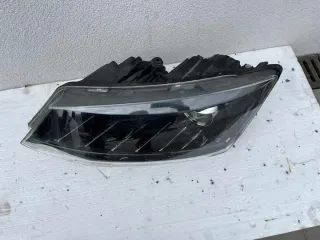 6V1941015B 6v1941015b Фара левая Skoda Fabia 3 Арт e11759654, вид 2