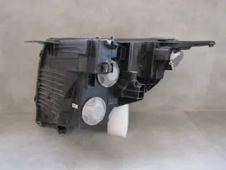 13E014 Фара правая Ford Courier Арт e11758457, вид 2