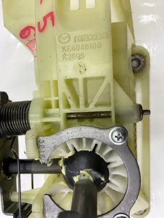  KE4046100 12-17r Кулиса Mazda 2 DY Арт e11755778, вид 3